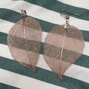 Elegant Leaf Design Earrings
